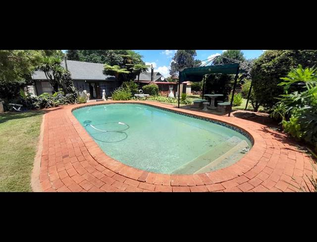 3 BEDROOM HOUSE FOR SALE IN VALHALLA